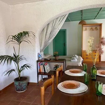 Casamoltocarina Garden